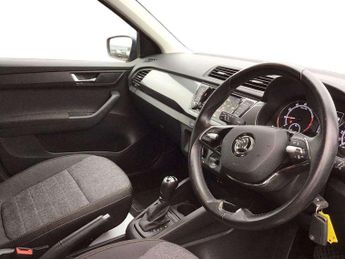 Skoda Fabia 1.0 TSI SE Drive 5dr DSG