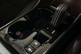 Volvo XC40 1.5 T3 [163] R DESIGN Pro 5dr Geartronic