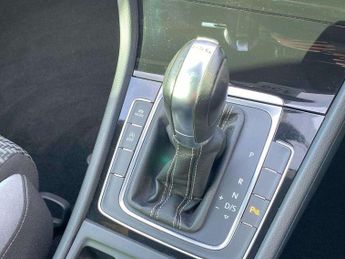 Volkswagen Golf 1.5 TSI EVO 150 R-Line 5dr DSG