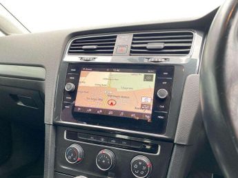 Volkswagen Golf 1.5 TSI EVO SE [Nav] 5dr DSG
