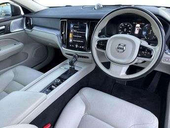 Volvo V60 Cross Country 2.0 D4 [190] Cross Country 5dr AWD Auto