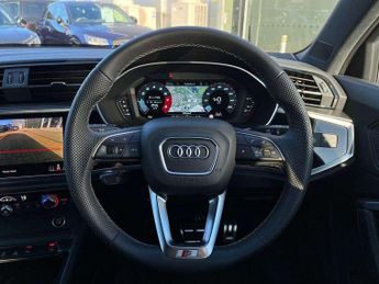 Audi Q3 35 TFSI S Line 5dr S Tronic [Leather]