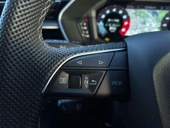 Audi Q3 35 TFSI S Line 5dr S Tronic [Leather]