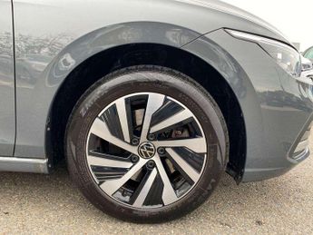 Volkswagen Golf 1.4 TSI eHybrid Style 5dr DSG