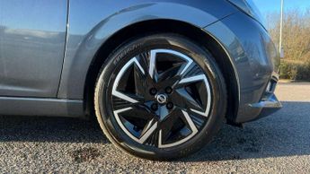 Nissan Micra 1.0 IG-T 92 Acenta 5dr CVT