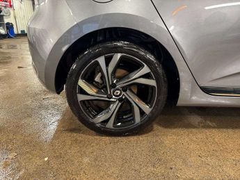 Renault Clio 1.6 E-TECH full hybrid 145 Engineered 5dr Auto