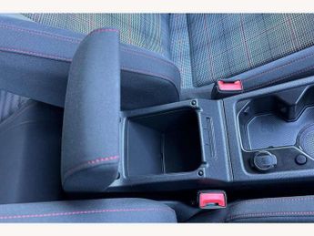 Volkswagen Golf GTI 2.0 TSI GTI 5dr DSG
