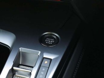 Peugeot 308 1.2 Hybrid 136 Allure 5dr e-DSC6