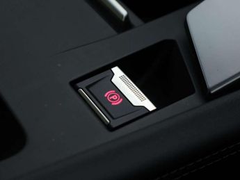 Peugeot 308 1.2 Hybrid 136 Allure 5dr e-DSC6