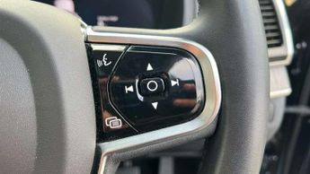 Volvo XC90 2.0 T8 [455] RC PHEV Ultimate Dark 5dr AWD Gtron