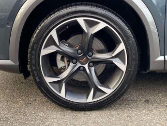 Cupra Formentor 1.4 eHybrid 204 V2 5dr DSG