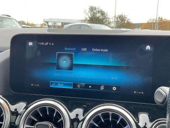 Mercedes-Benz GLA GLA 220d 4Matic AMG Line Premium Plus 5dr Auto