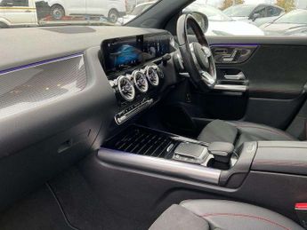 Mercedes-Benz GLA GLA 220d 4Matic AMG Line Premium Plus 5dr Auto