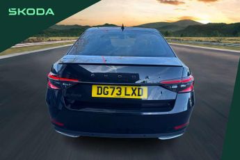 Skoda Superb 2.0 TDI CR Sport Line Plus 5dr DSG