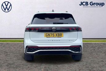 Volkswagen Tiguan 1.5 TSI 272 eHybrid R-Line 5dr DSG