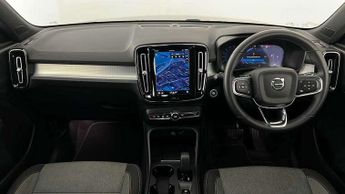 Volvo XC40 2.0 B3P Core 5dr Auto