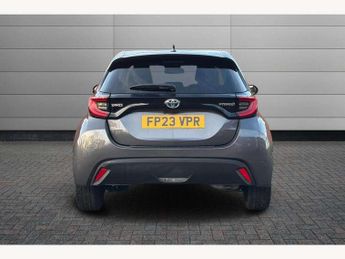 Toyota Yaris 1.5 Hybrid Design 5dr CVT
