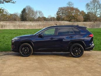 Toyota RAV4 2.5 VVT-i Hybrid Dynamic 5dr CVT 2WD