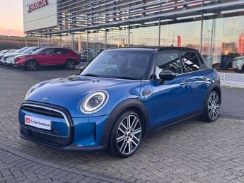 MINI Hatchback 5dr 1.5 Cooper Exclusive 5dr Auto