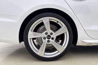 Audi A4 Avant 35 TFSI S Line 5dr S Tronic