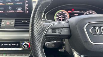 Audi Q5 50 TFSI e Quattro S Line 5dr S Tronic