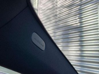 Mercedes-Benz C-Class C300e AMG Line Premium 4dr 9G-Tronic