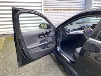 Mercedes-Benz C-Class Estate C300 AMG Line Premium 5dr 9G-Tronic