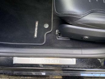 Mercedes-Benz C-Class Estate C300 AMG Line Premium 5dr 9G-Tronic