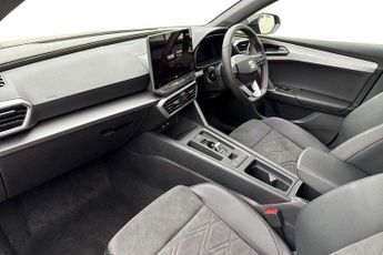 SEAT Leon 1.5 eTSI 150 FR Black Edition 5dr DSG [DAP]