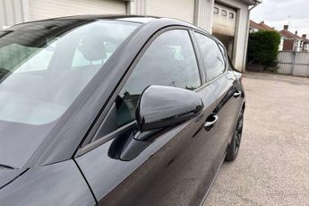 SEAT Leon 1.5 eTSI 150 FR Black Edition 5dr DSG [DAP]