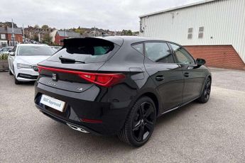 SEAT Leon 1.5 eTSI 150 FR Black Edition 5dr DSG [DAP]