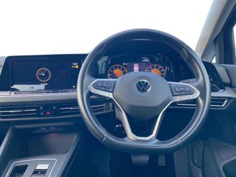 Volkswagen Golf 1.5 eTSI 150 Style 5dr DSG