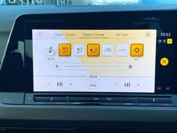 Volkswagen Golf 1.5 eTSI 150 Style 5dr DSG