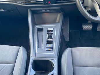 Volkswagen Golf 1.5 eTSI 150 Style 5dr DSG