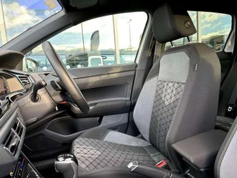 Volkswagen Polo 1.0 TSI R-Line 5dr DSG