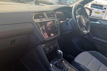 Volkswagen Tiguan 2.0 TDi 150 R-Line 5dr DSG