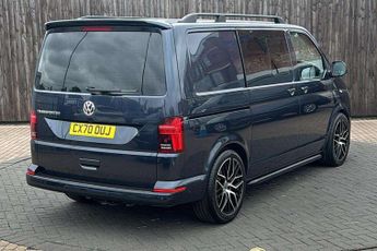 Volkswagen Transporter 2.0 BiTDI 199 Highline Kombi Van DSG