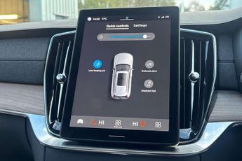 Volvo XC90 2.0 B5P Plus Dark 5dr AWD Geartronic