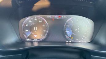 Volvo XC40 1.5 T3 [163] R DESIGN 5dr Geartronic