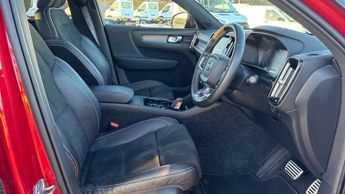 Volvo XC40 1.5 T3 [163] R DESIGN 5dr Geartronic