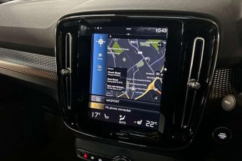 Volvo XC40 Recharge 1.5 T5 Recharge PHEV R DESIGN Pro 5dr Auto