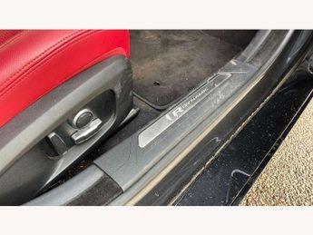 Jaguar XE 2.0 D200 R-Dynamic Black 4dr Auto
