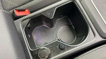 Volkswagen Golf 1.5 eTSI 150 Life 5dr DSG