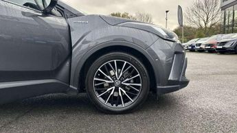 Toyota C-HR 1.8 Hybrid Excel 5dr CVT