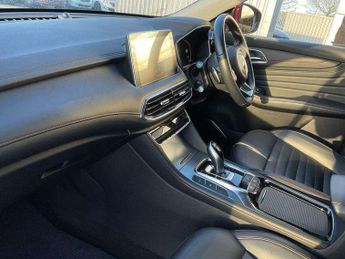 MG HS 1.5 T-GDI Trophy 5dr DCT