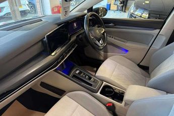 Volkswagen Golf 1.5 eTSI 150 Style 5dr DSG