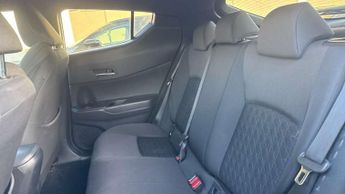 Toyota C-HR 1.8 Hybrid Design 5dr CVT