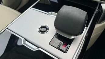 Land Rover Range Rover 3.0 D350 SE 4dr Auto