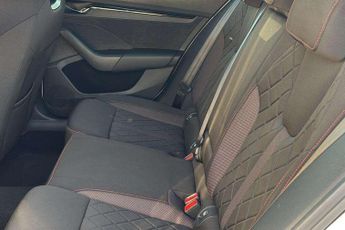 Skoda Octavia vRS 2.0 TSI vRS 5dr DSG