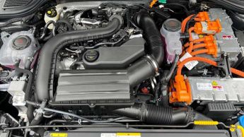 Volkswagen Golf 1.5 TSI 204 Match eHybrid 5dr DSG